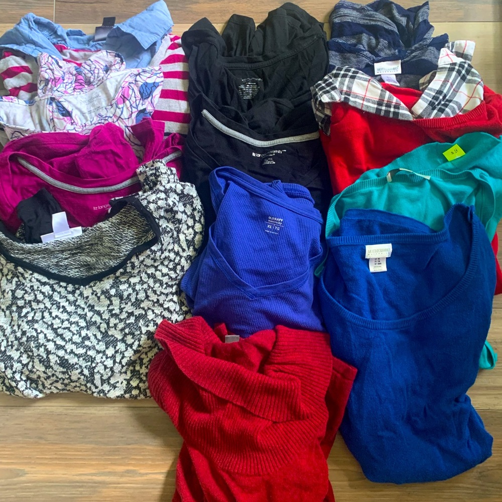 Lot of 12 Winter / Fall Maternity shirts Large and XL Bundle Long sleeve